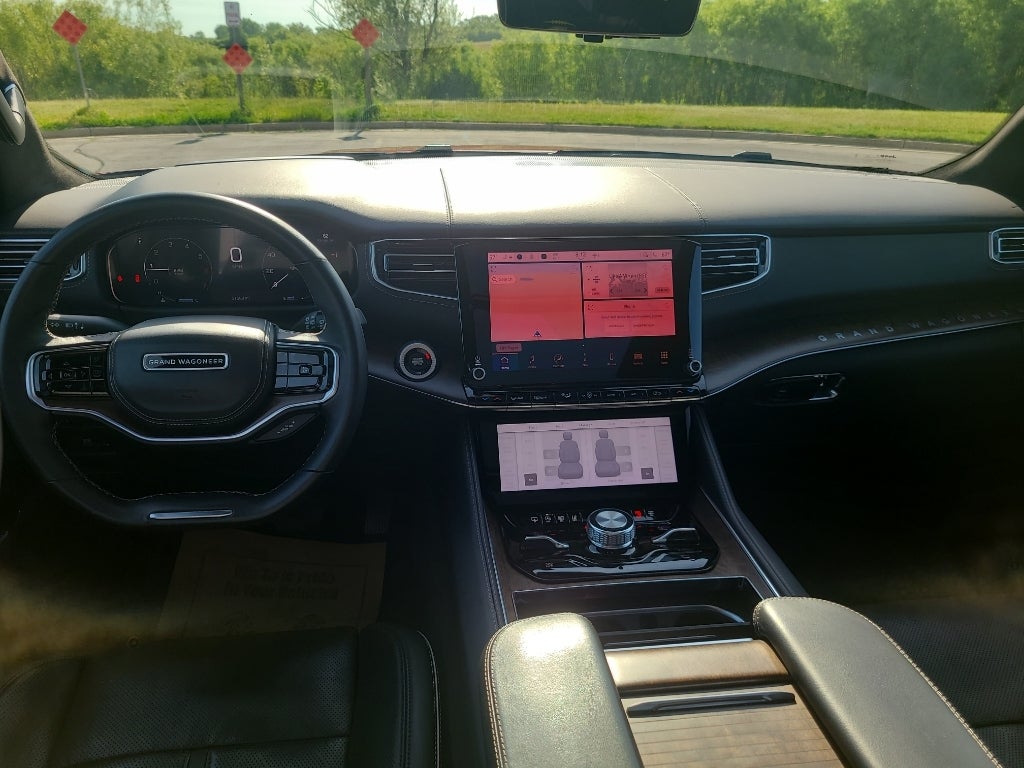 2023 Jeep Grand Wagoneer Series II