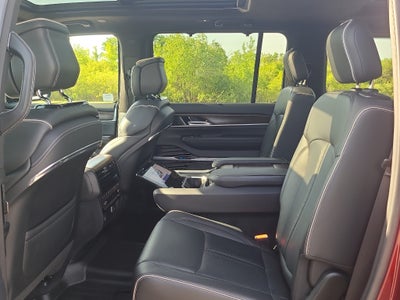 2023 Jeep Grand Wagoneer Series II