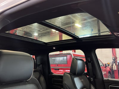 2023 RAM 1500 Laramie Night Edition w/Moonroof