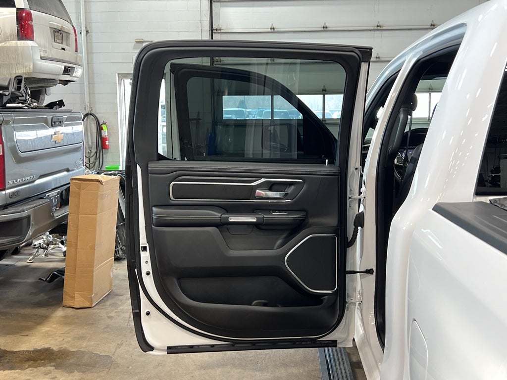 2023 RAM 1500 Laramie Night Edition w/Moonroof