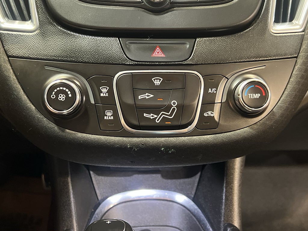 2017 Chevrolet Malibu LT