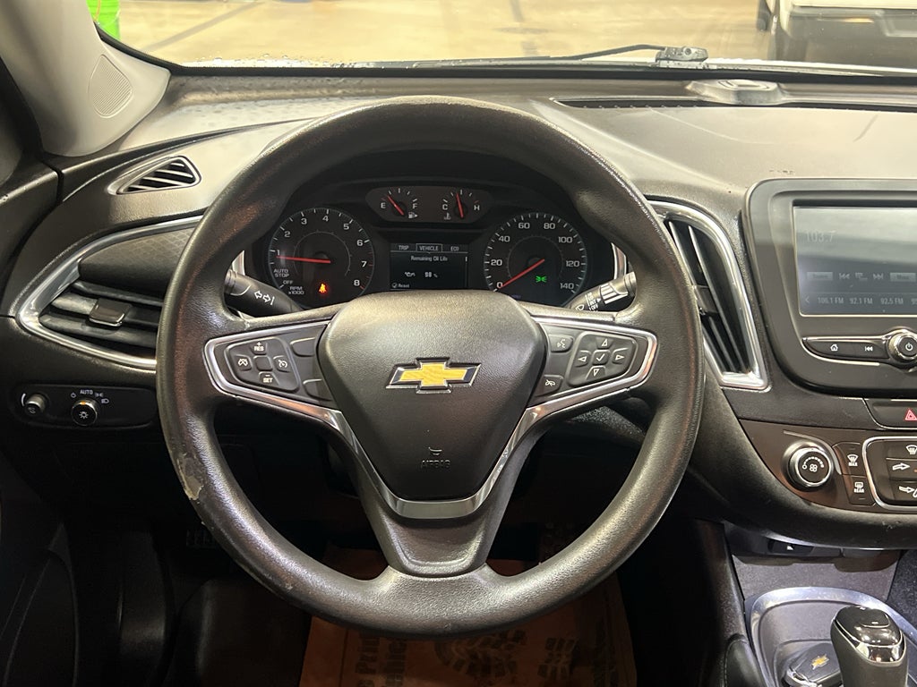 2017 Chevrolet Malibu LT