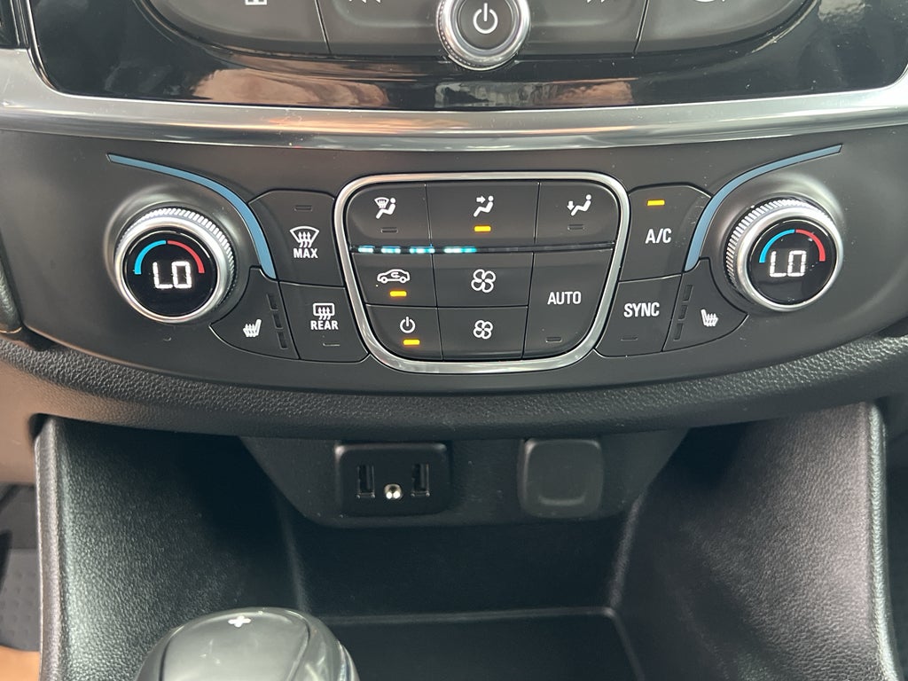 2020 Chevrolet Traverse LT Leather