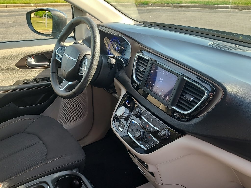 2018 Chrysler Pacifica Touring Plus