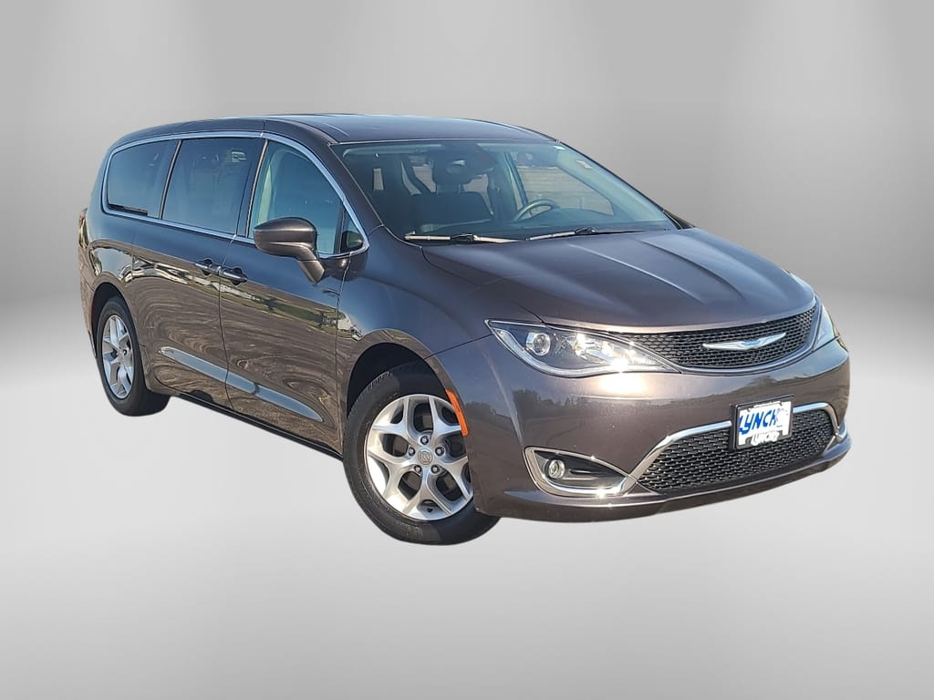 2018 Chrysler Pacifica Touring Plus