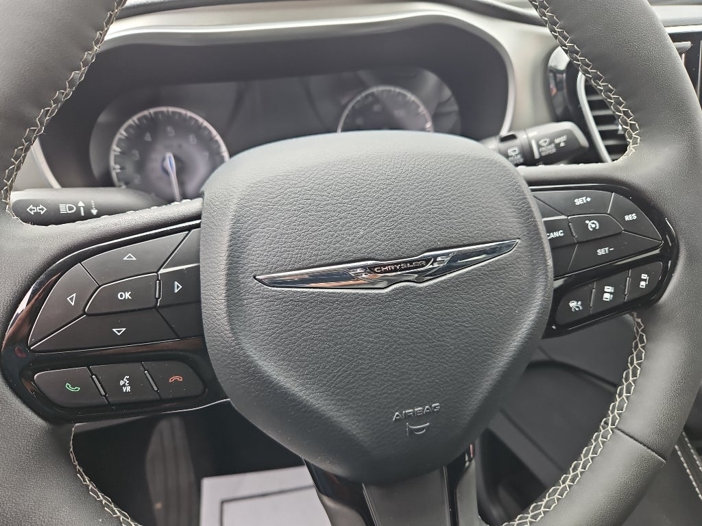 2024 Chrysler Pacifica Limited S Preferred