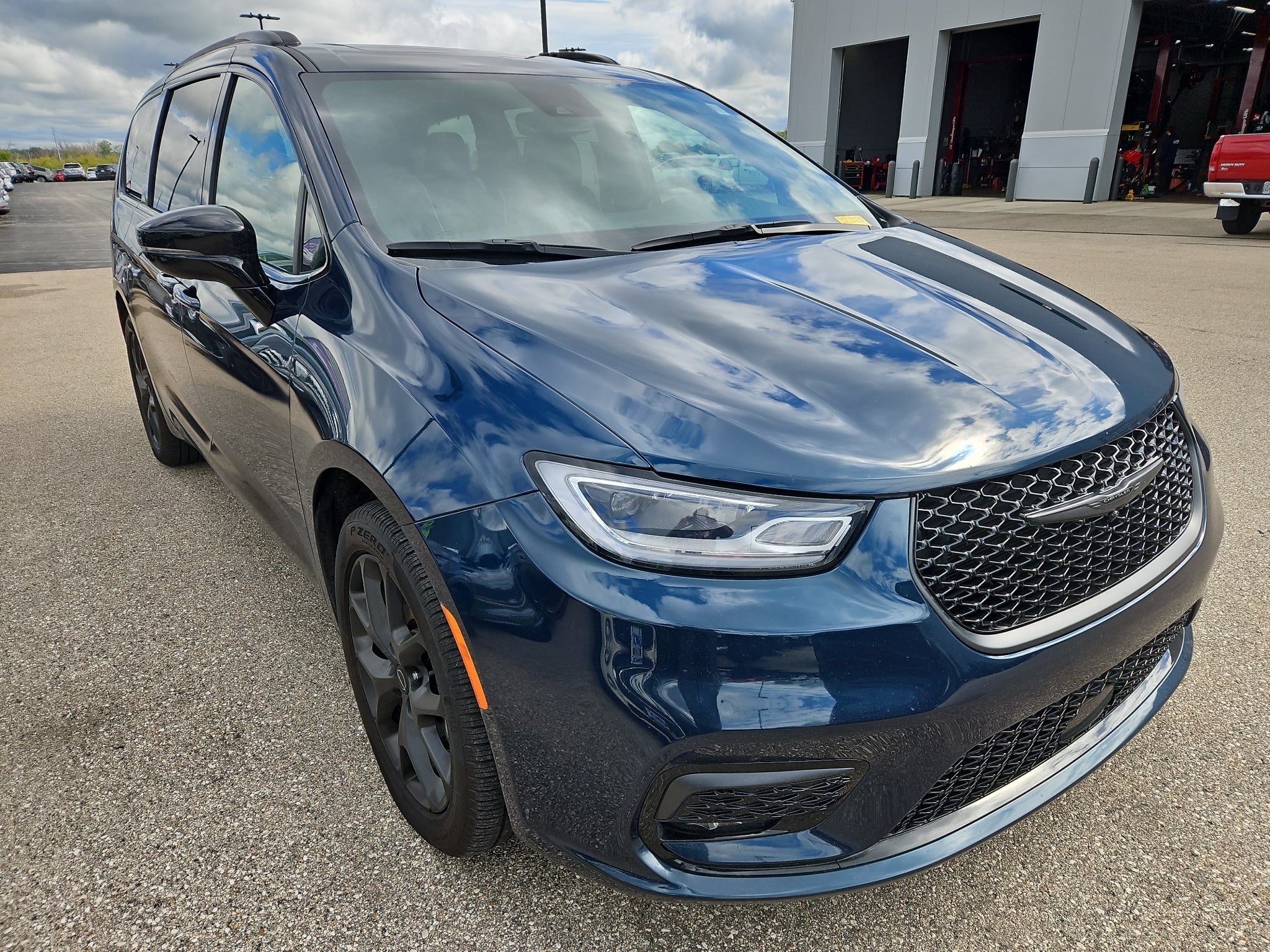 2025 Chrysler Pacifica Limited