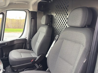 2025 RAM ProMaster 2500 Tradesman 136