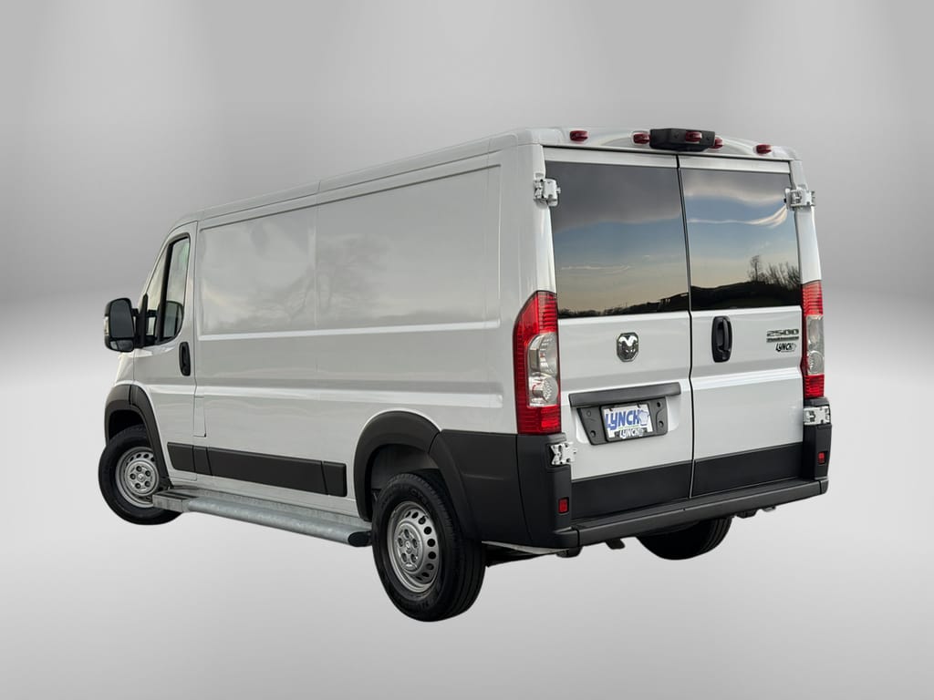 2025 RAM ProMaster 2500 Tradesman 136