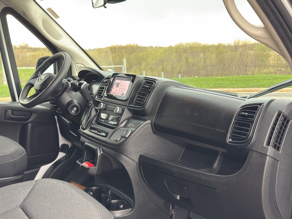 2025 RAM ProMaster 2500 Tradesman 136