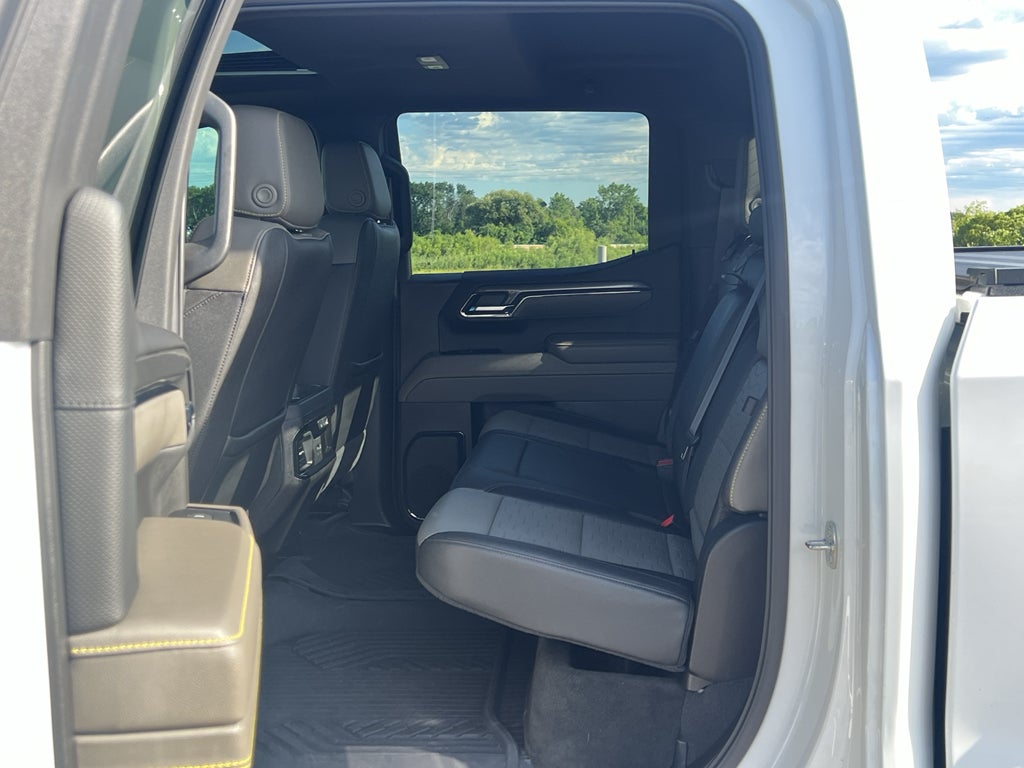 2024 Chevrolet Silverado ZR2 Bison