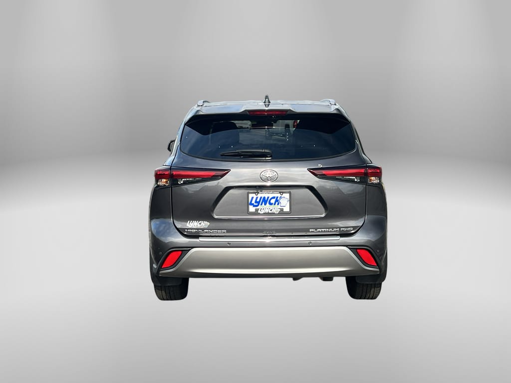 2024 Toyota Highlander Platinum