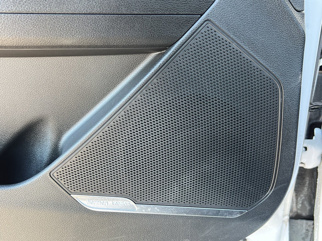 2024 Kia Sportage X-Pro White Knight