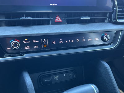 2024 Kia Sportage X-Pro White Knight