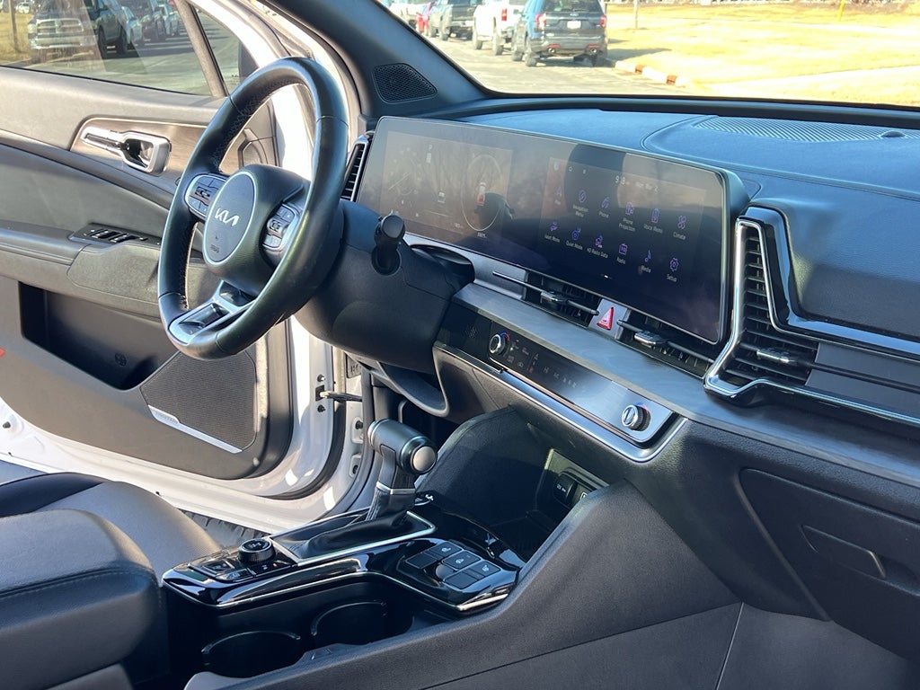 2024 Kia Sportage X-Pro White Knight