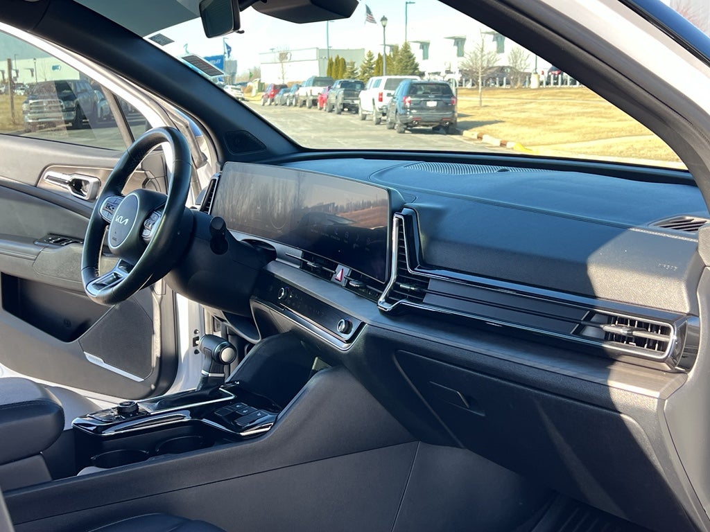 2024 Kia Sportage X-Pro White Knight