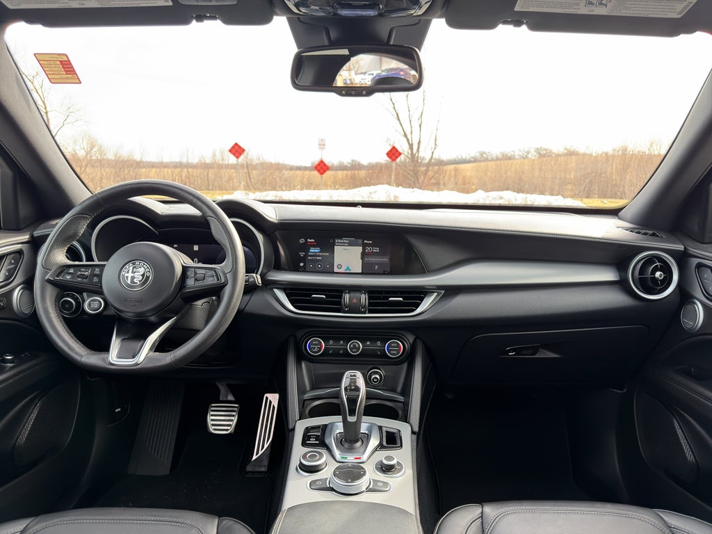 2024 Alfa Romeo Stelvio Ti