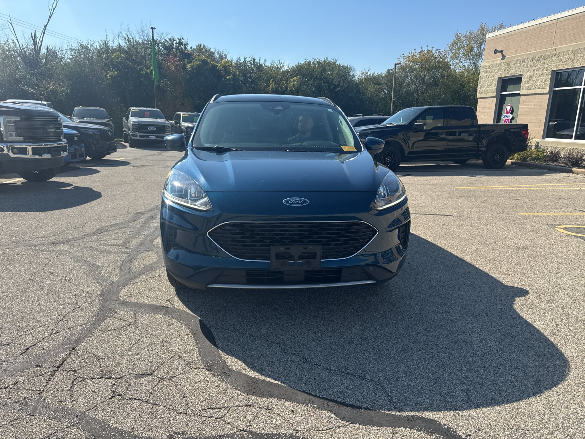 2020 Ford Escape SE