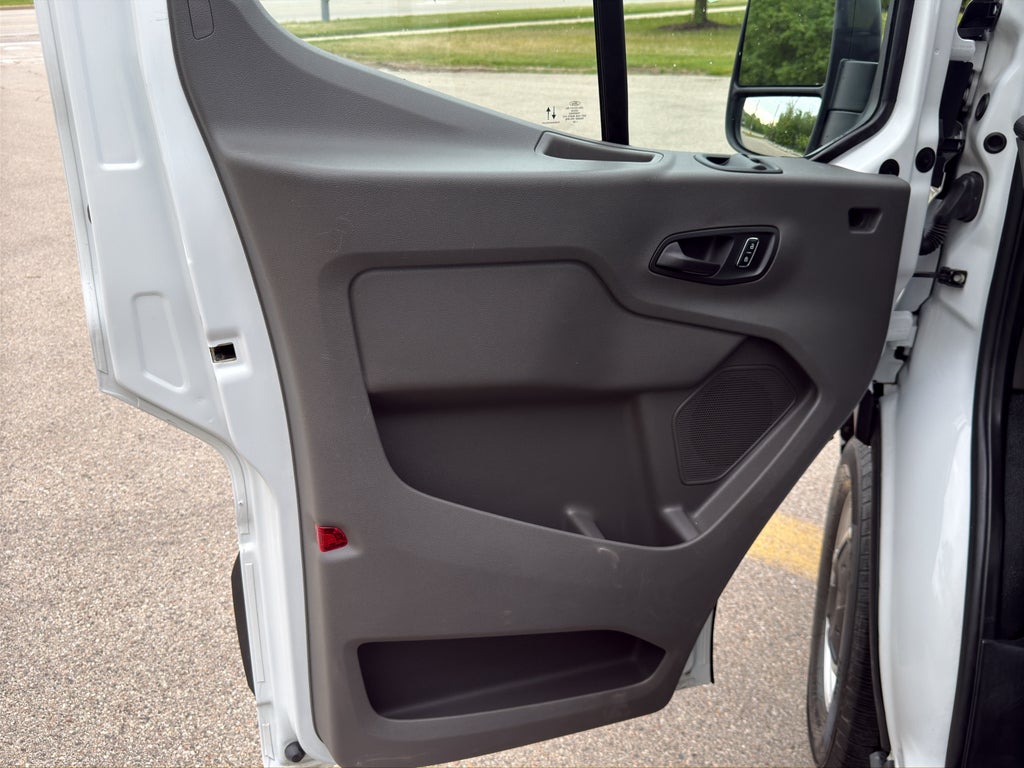 2024 Ford Transit Cargo Van T-250 148" Hi Rf 9070 GVWR RWD