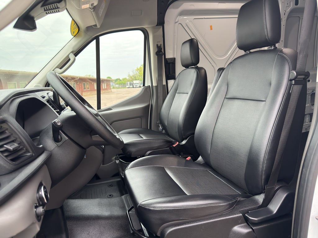 2024 Ford Transit Cargo Van T-250 148" Hi Rf 9070 GVWR RWD