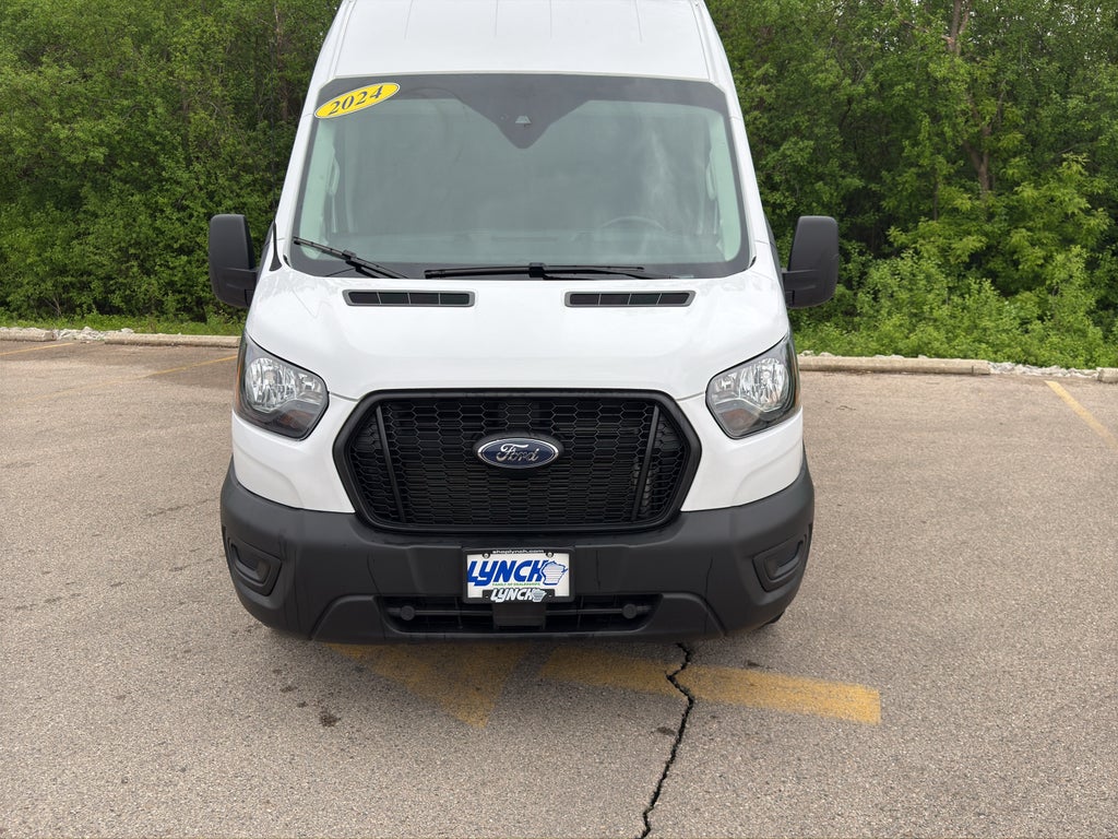 2024 Ford Transit Cargo Van T-250 148" Hi Rf 9070 GVWR RWD