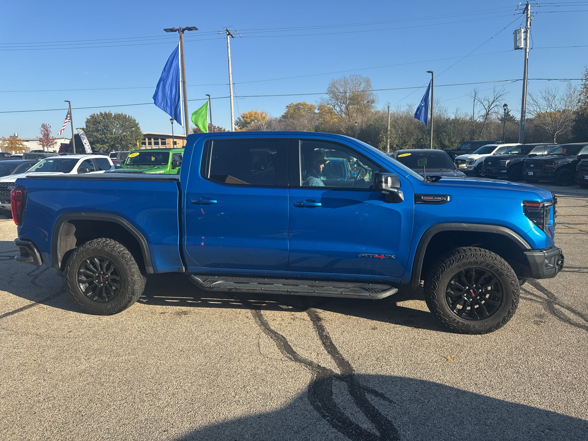 2023 GMC Sierra AT4X