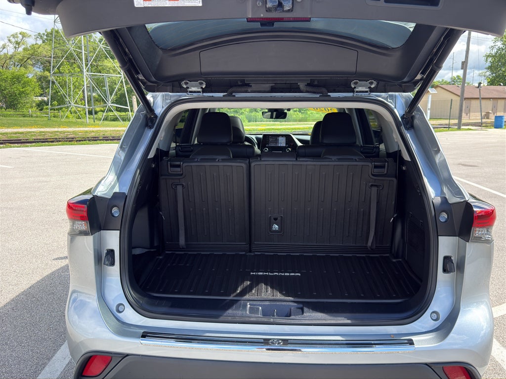 2020 Toyota Highlander Hybrid XLE
