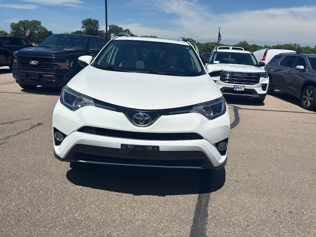 2016 Toyota RAV4 XLE