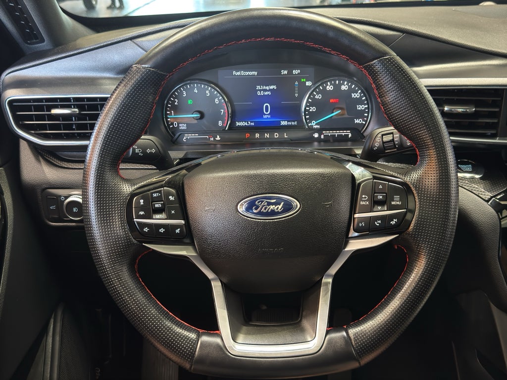 2022 Ford Explorer ST-Line