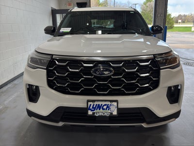 2025 Ford Explorer Platinum