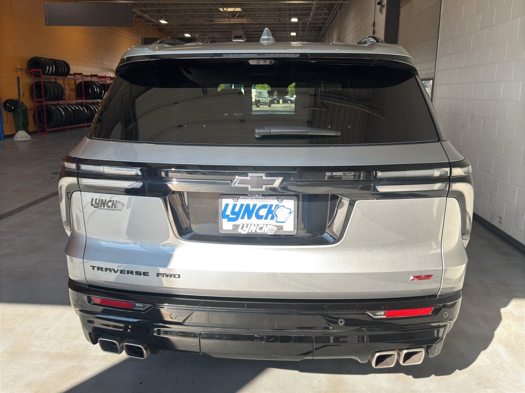 2025 Chevrolet Traverse RS