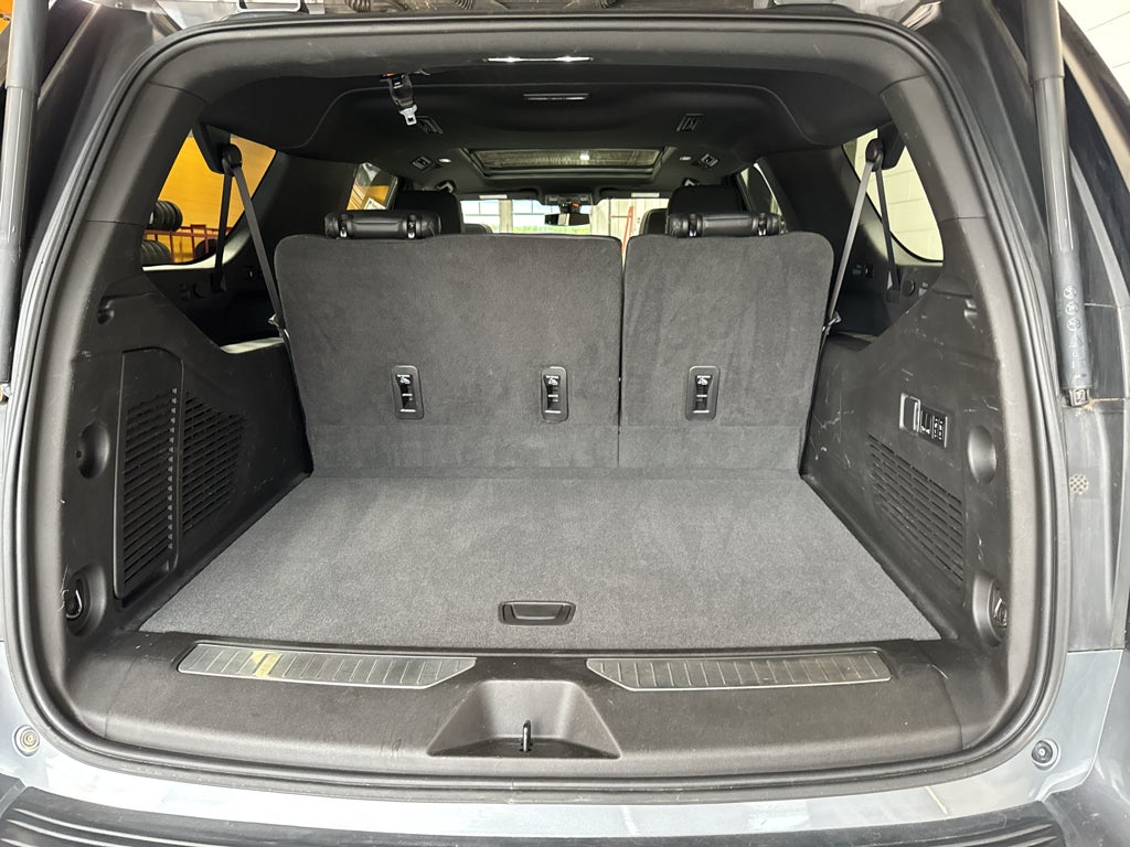2022 Chevrolet Suburban RST