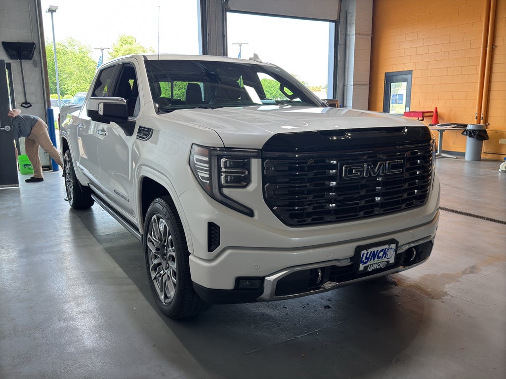 2025 GMC Sierra 1500 Denali Ultimate