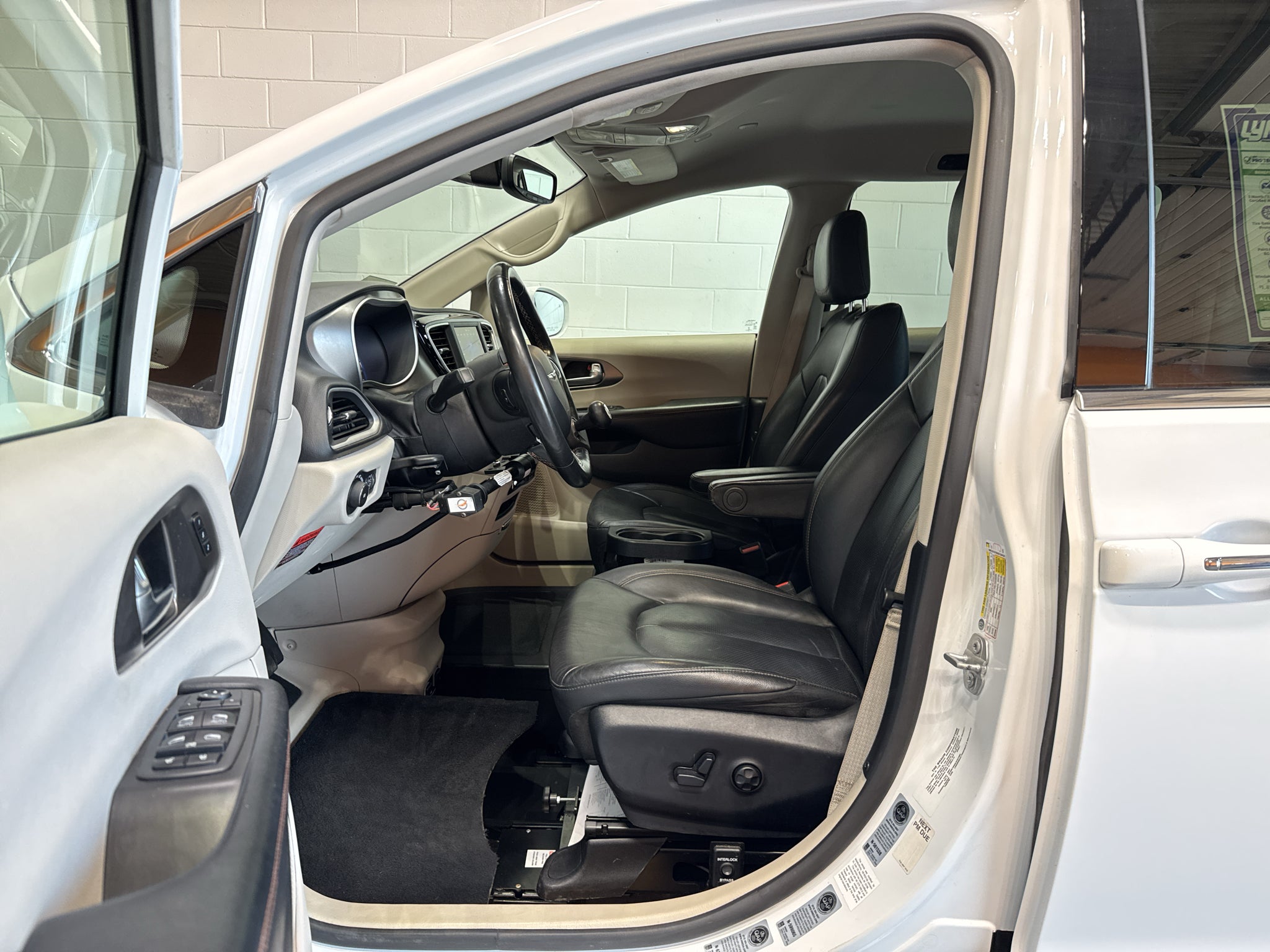 2020 Chrysler Pacifica Touring L