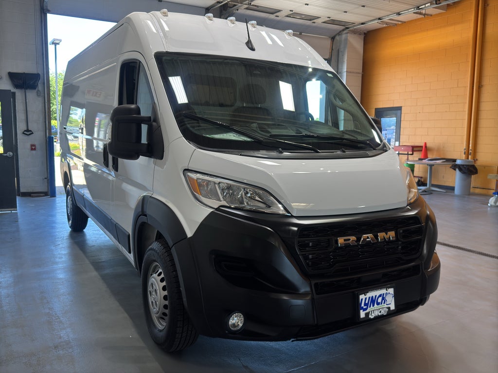 2025 RAM ProMaster Cargo Van Tradesman