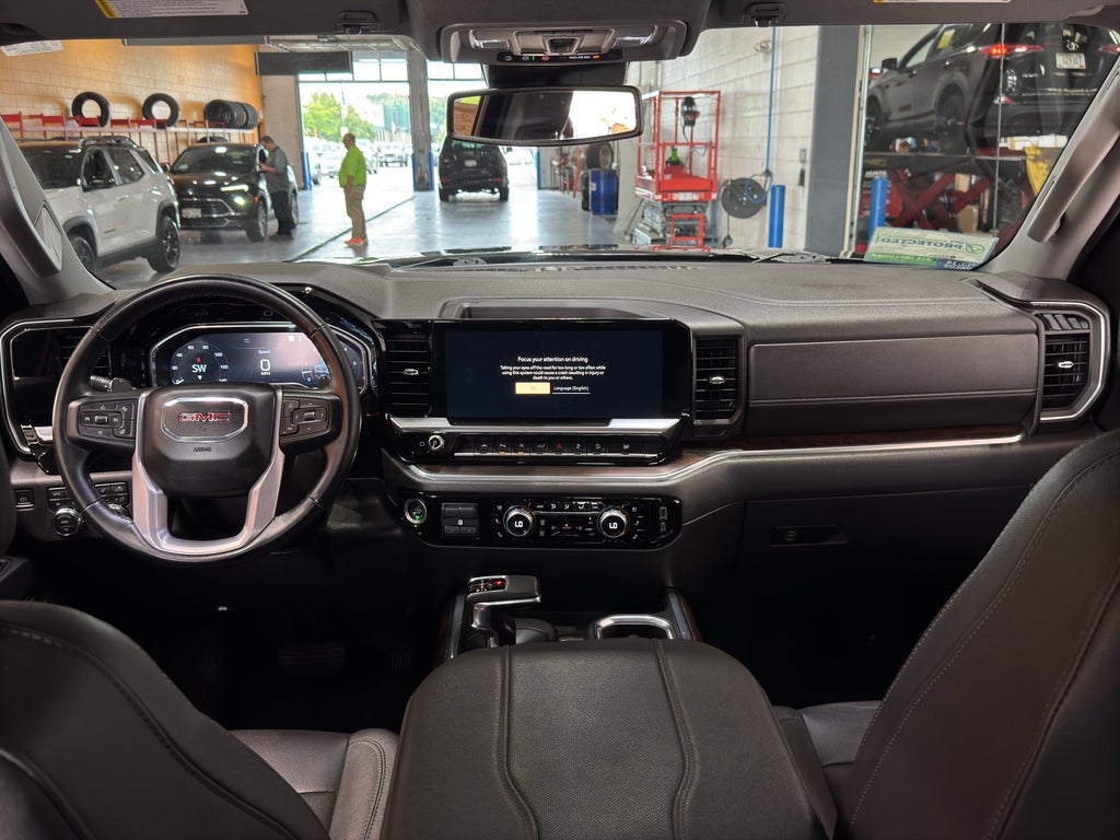2023 GMC Sierra 1500 SLT