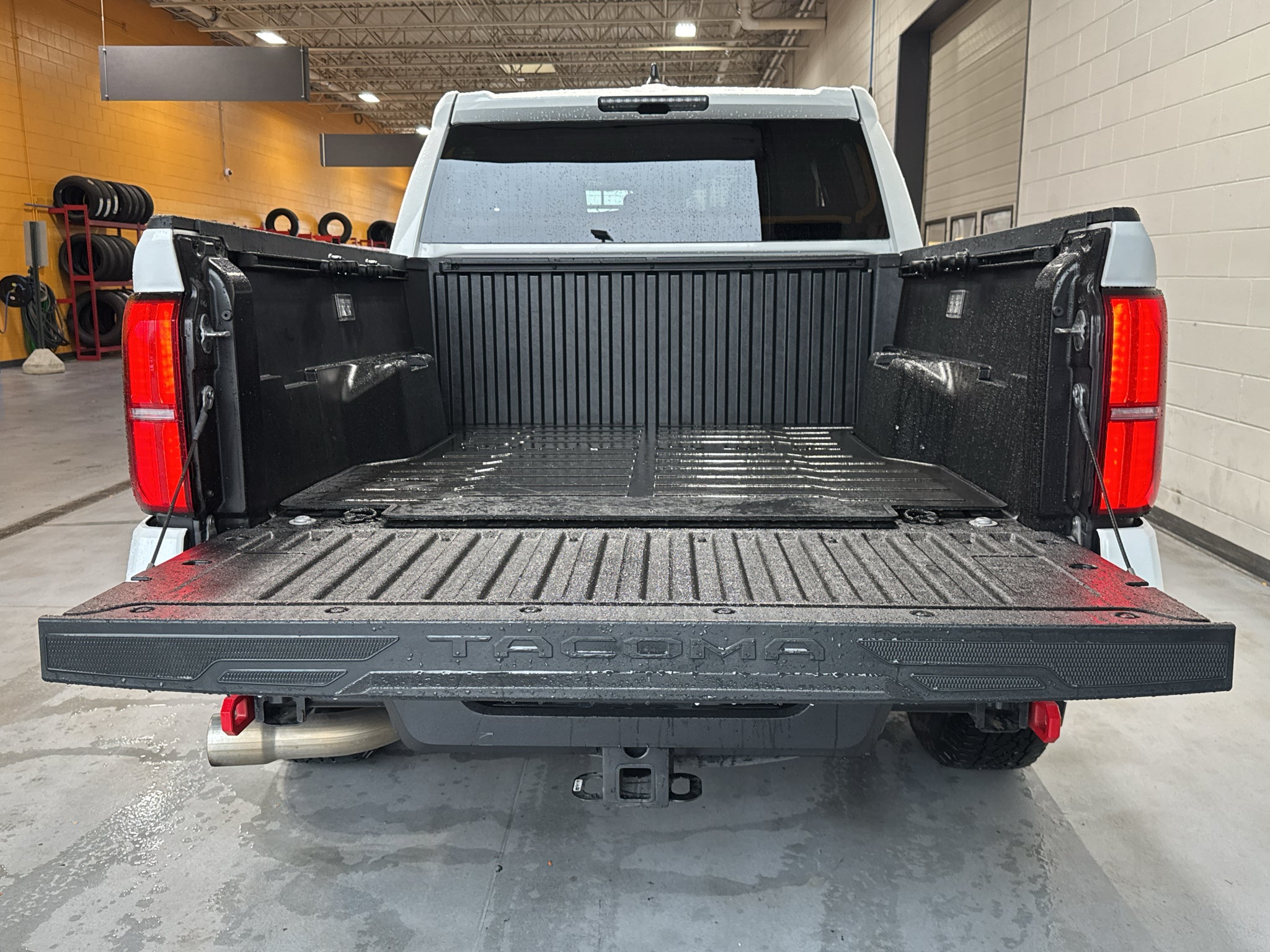 2024 Toyota Tacoma 4WD SR5