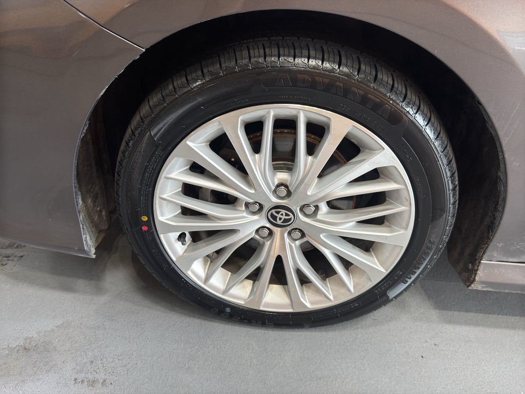 2020 Toyota Camry XLE V6
