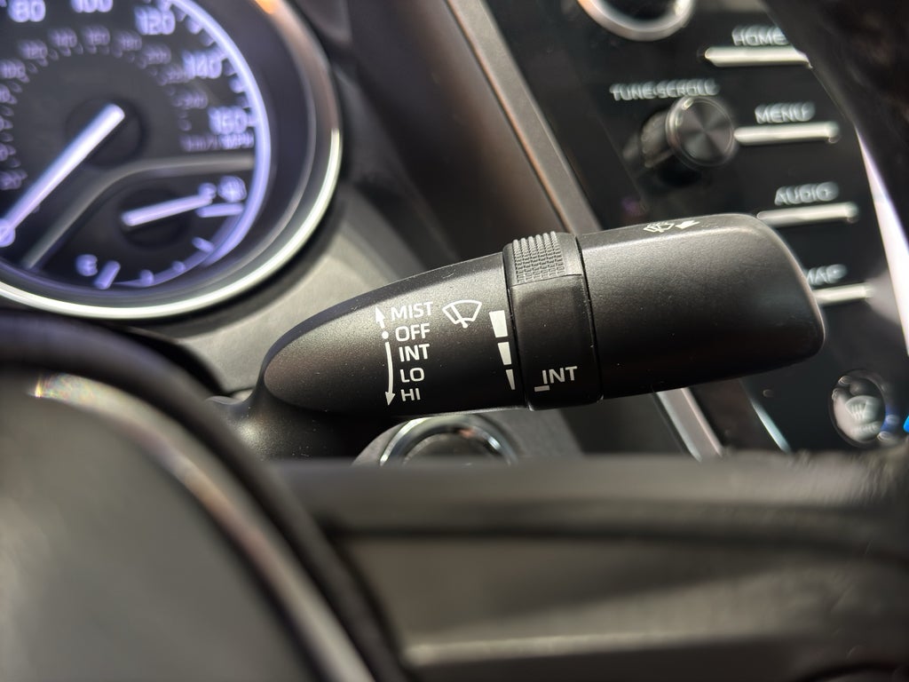 2020 Toyota Camry XLE V6